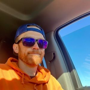 Meet your Posher, Justin